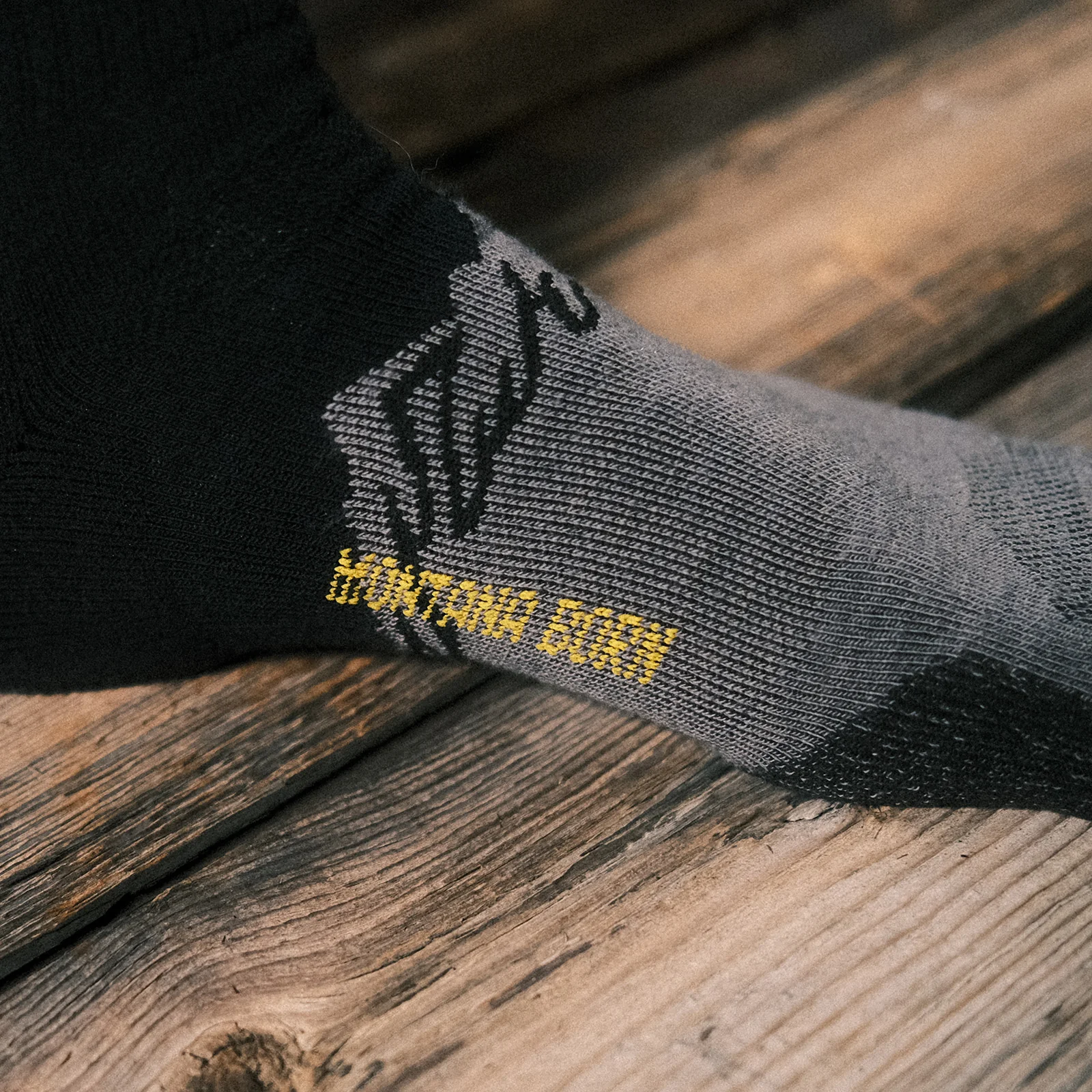 Lightweight Mountain Ridges Crew Sock - Image 8